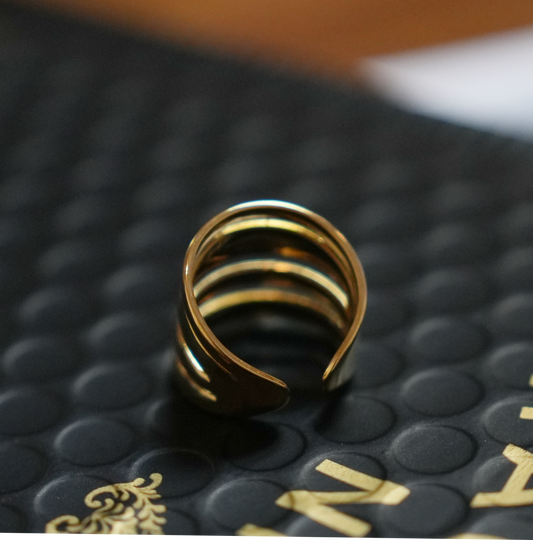 MAKET Gold: Multi Stacked Four Rings in One