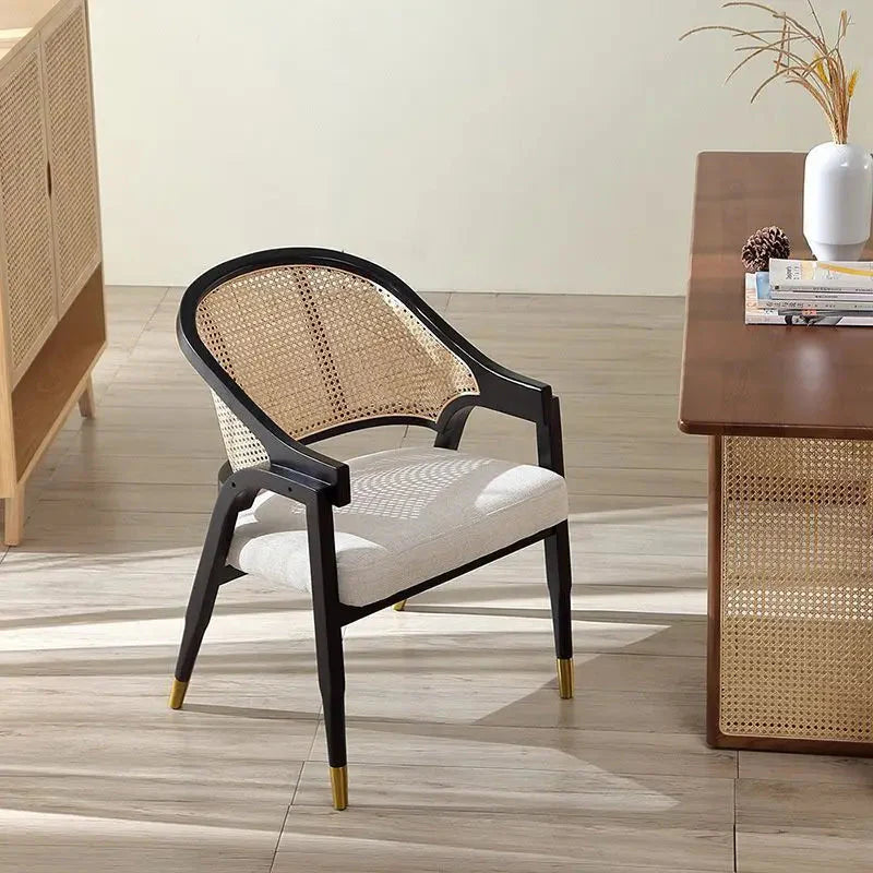 Hinata Chair