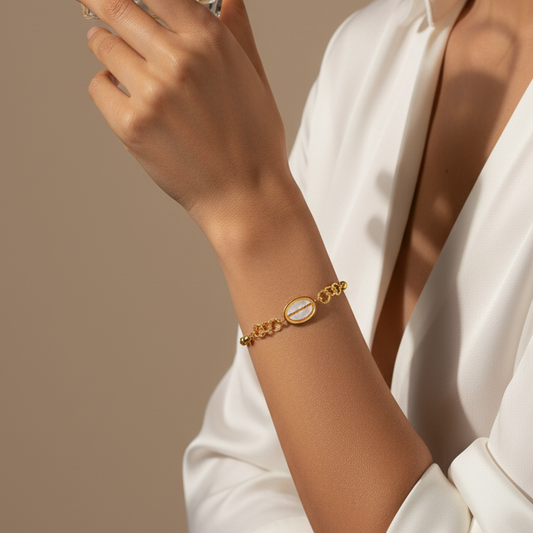 Ocean Shell Charm Bangle