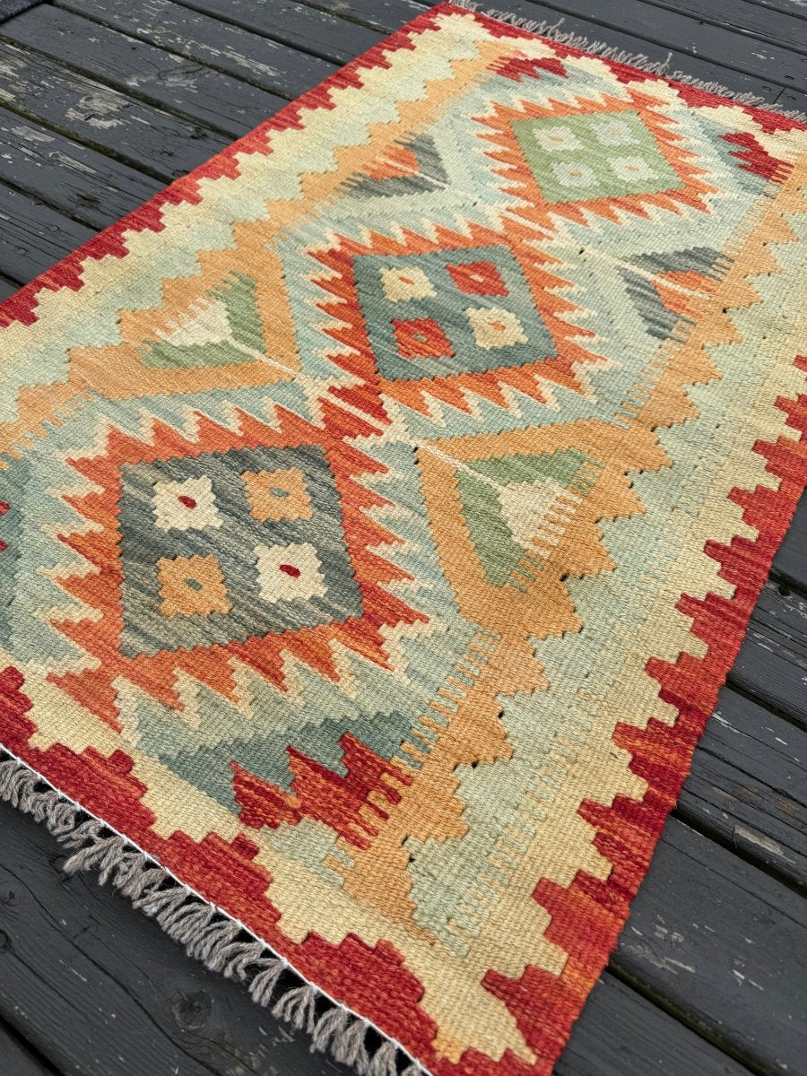 Kleiner afghanischer Kelim | 2' x 3'