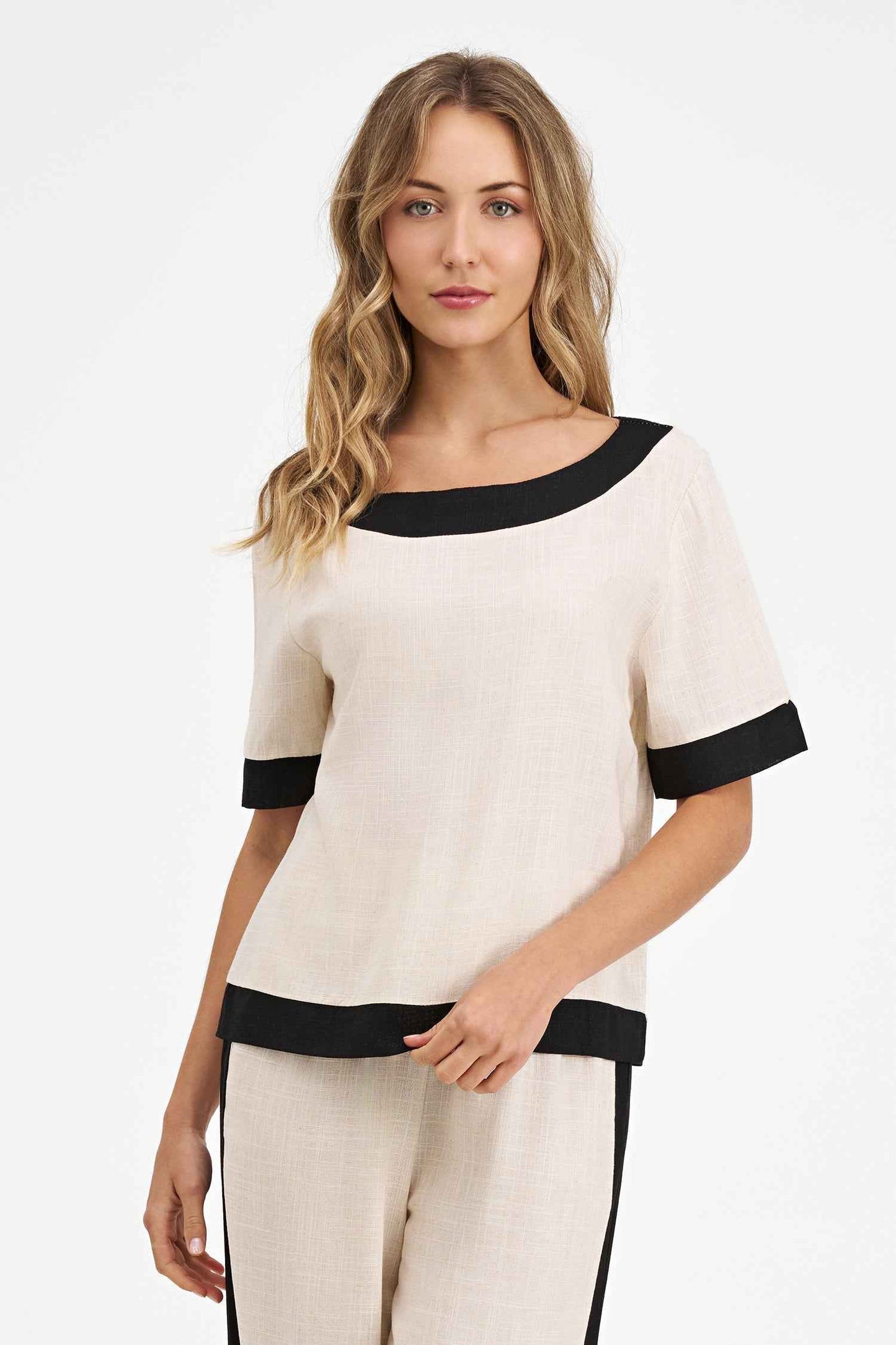 Women's Woven Top