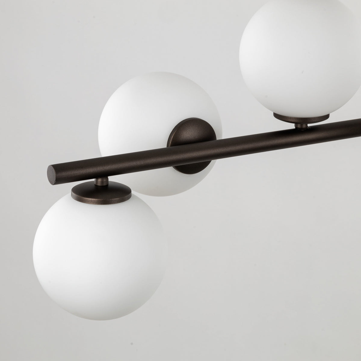 ESTERA 9-Light Scandinavian Glass Pendant Light for Dining Table & Modern Interiors