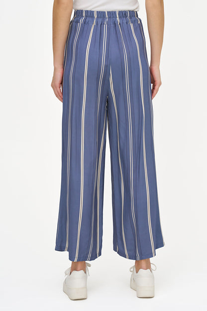 Women's Printed Woven Wide-Leg Pull-On Pants with Side Pockets