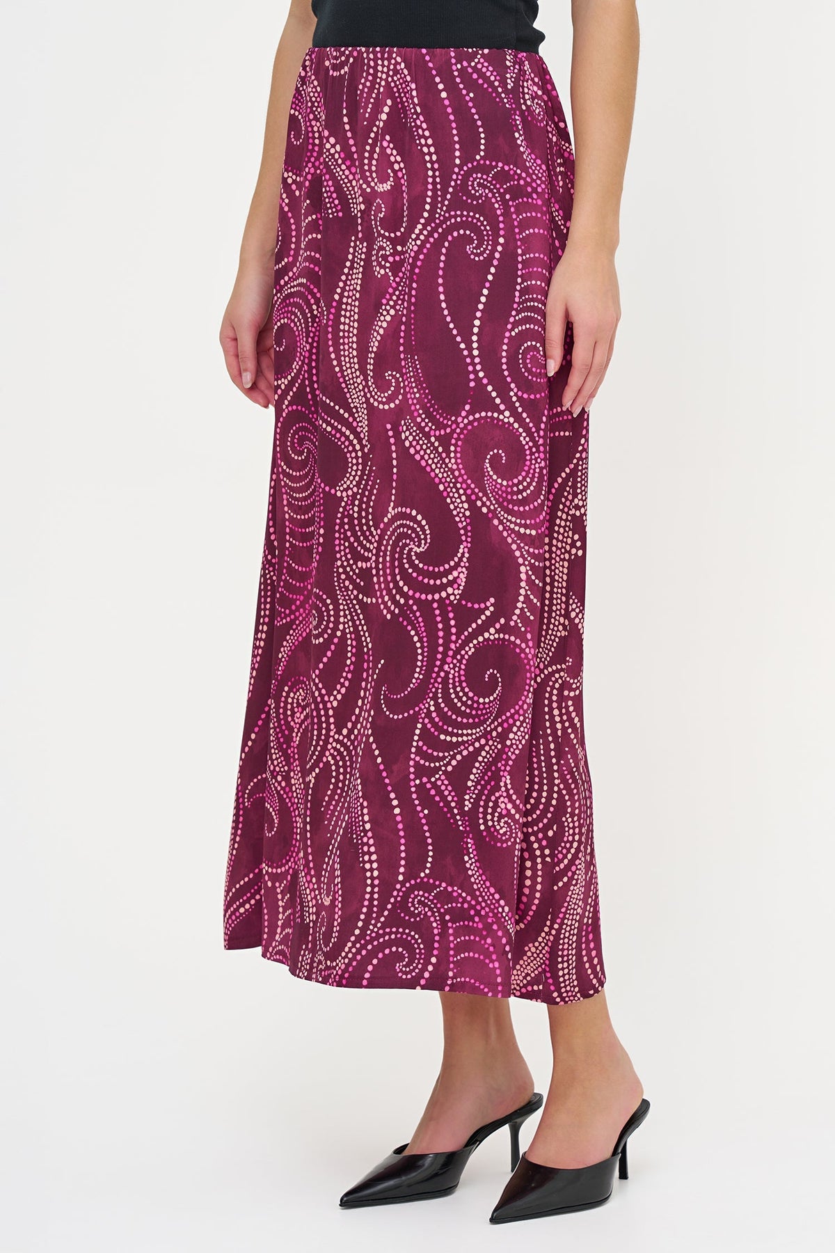 Women's Printed Woven Pull-On Flowing Skirt