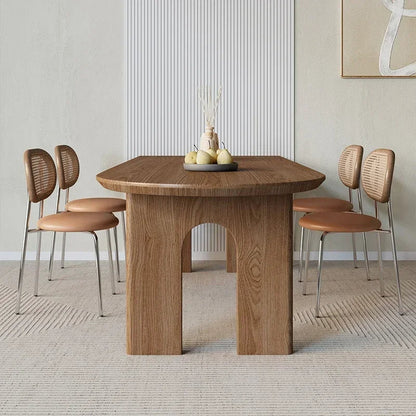 Uta Dining table