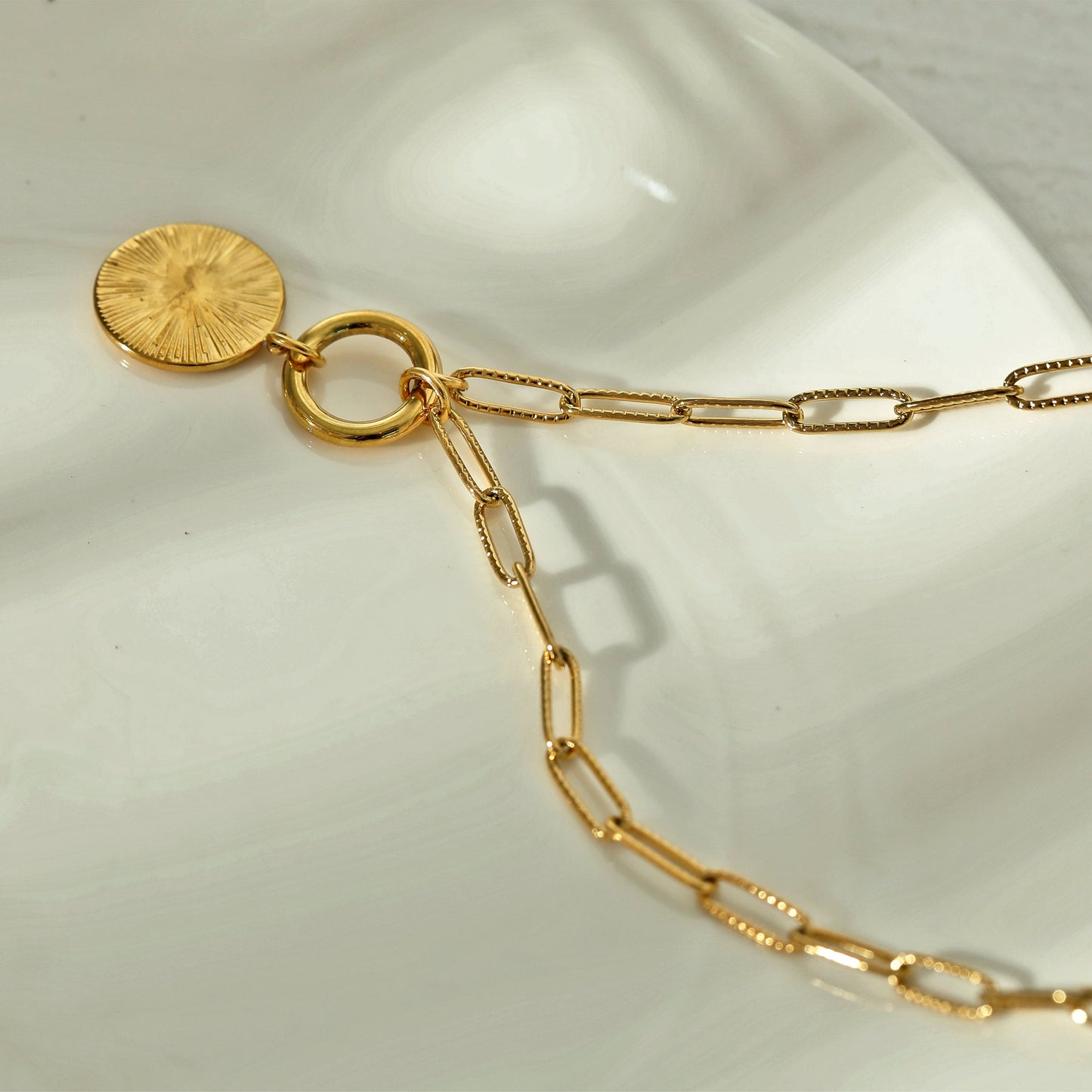 ELIZABETH Necklace