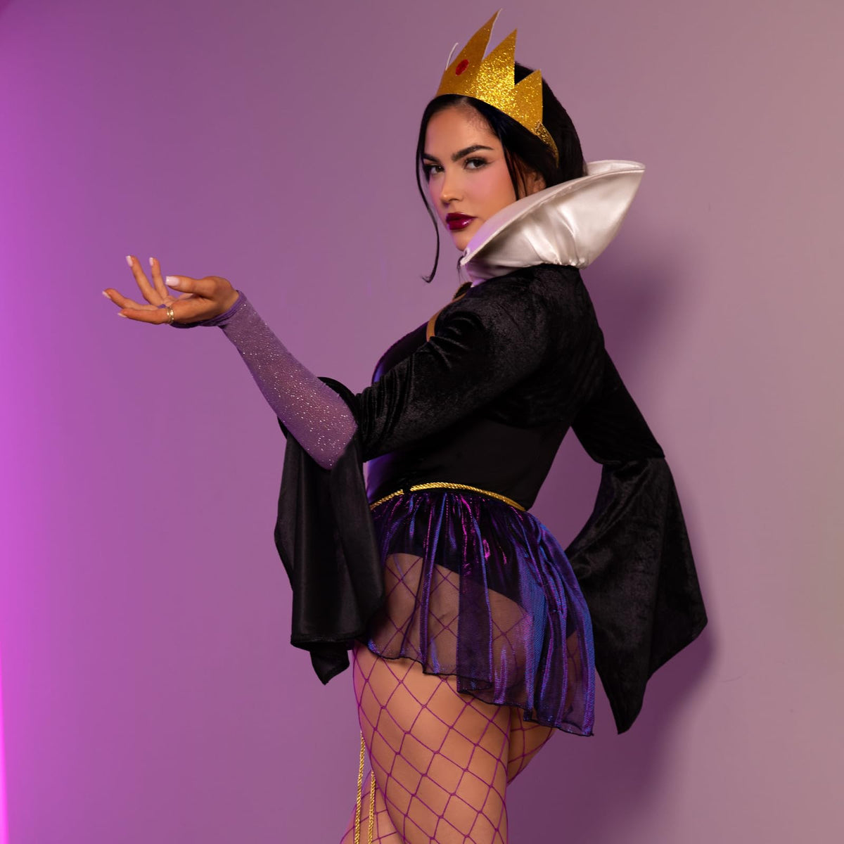 Leg Avenue Womens 4 Pc Poison Apple Queen Halloween Costume for Women, Black/Purple, Medium