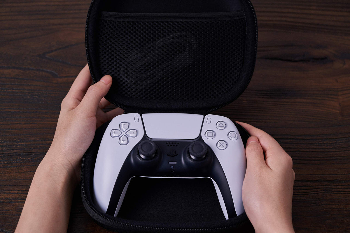 8Bitdo Classic Controller Travel Case for Pro 2 Controllers & Sn30 Pro+ Controller, Switch Pro Controller, PS5, PS4, Xbox One Controller and More 🍁 All In One Marketplace Canada