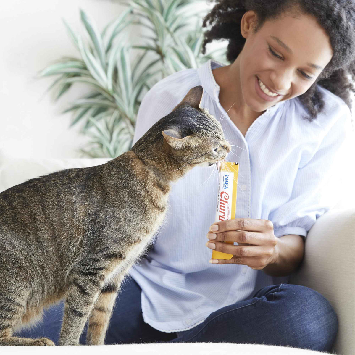 INABA Churu Cat Treats, Grain-Free, Lickable, Squeezable Creamy Purée Cat Treat/Topper with Vitamin E & Taurine, 0.5 Ounces Each Tube, 50 Tubes, Tuna & Chicken Variety 🍁 All In One Marketplace Canada