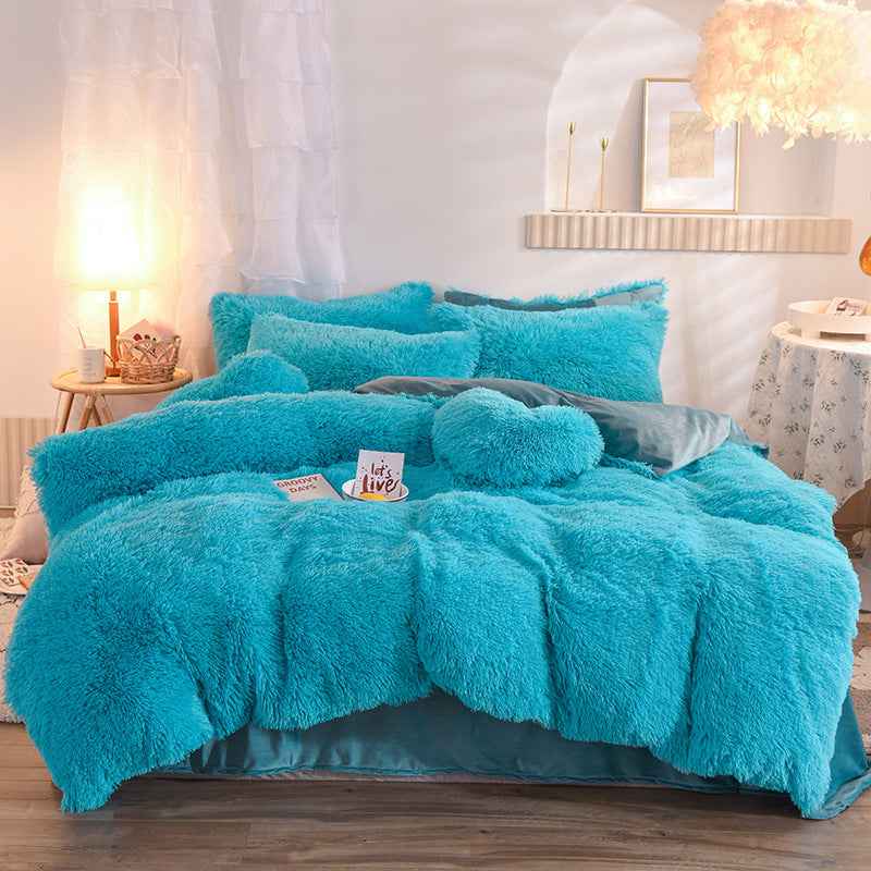 4-Piece Mink Velvet Bedding Set – Soft Polyester Duvet Cover, Flat Sheet & Pillowcases