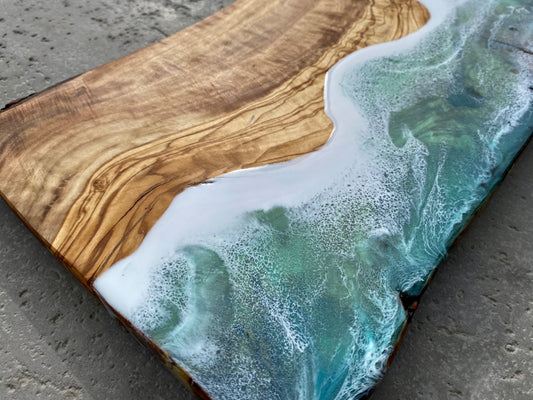 Olive Wood Charcuterie Board - AURABAGS SHOP