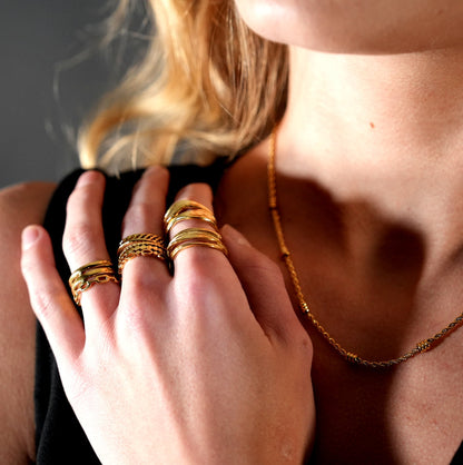 PAZIA: Abstract Design Multi Layered Ring