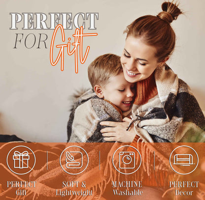 Elegant Comfort Lightweight Throw Blanket- Halloween Themed, Soft, Cozy and Plush- Throw Blankets, Perfect for Lounging This Spooky Season, 50 x 60 inches, Pumpkin Cats, Throw Blanket