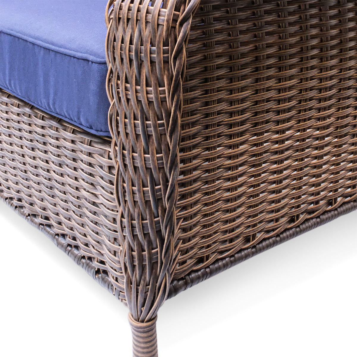Cambridge Wicker Outdoor Loveseat