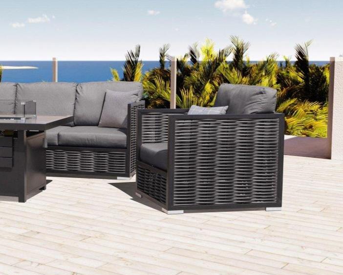 Kastanienbrauner Loveseat mit Sunbrella®-Polstern