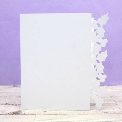 Festive Fancy-Edge Card Blanks - Holly