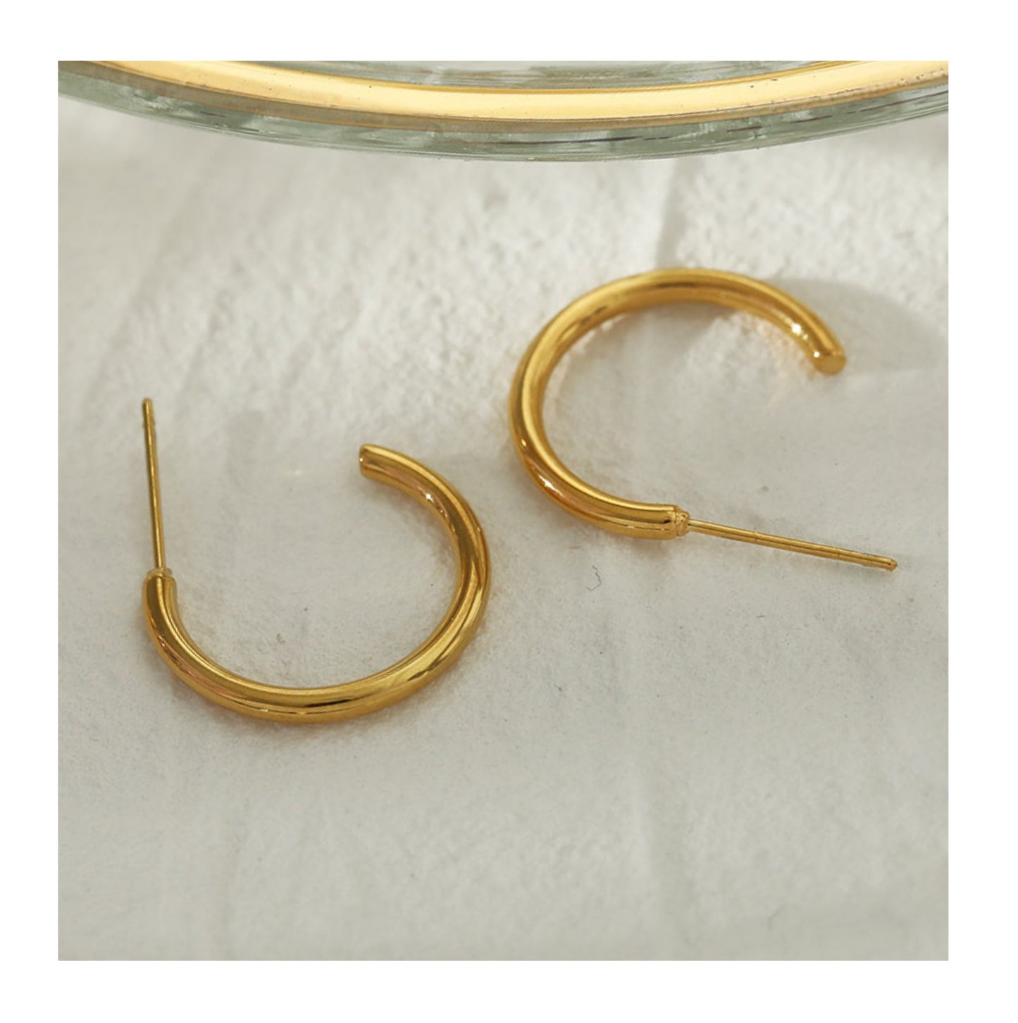 FLORA Hoop Earrings
