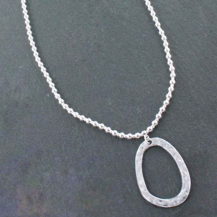 Silver Ball Necklace With Oval  Pendant In Silver Plate