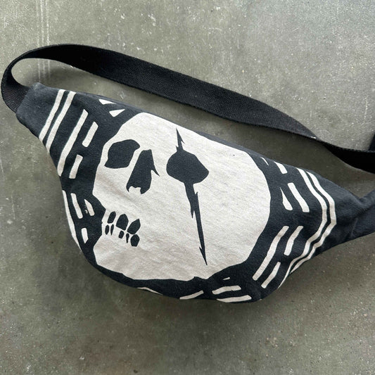 The Cross Body Bag - Capita Skull