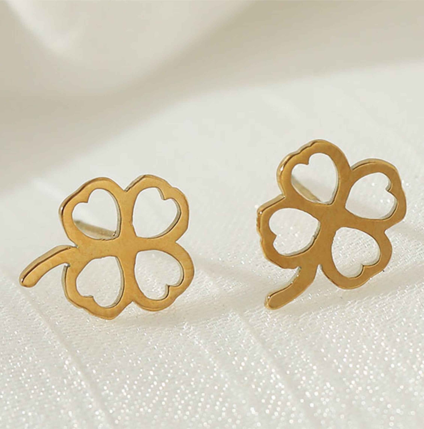 LUCKY Stud Earrings