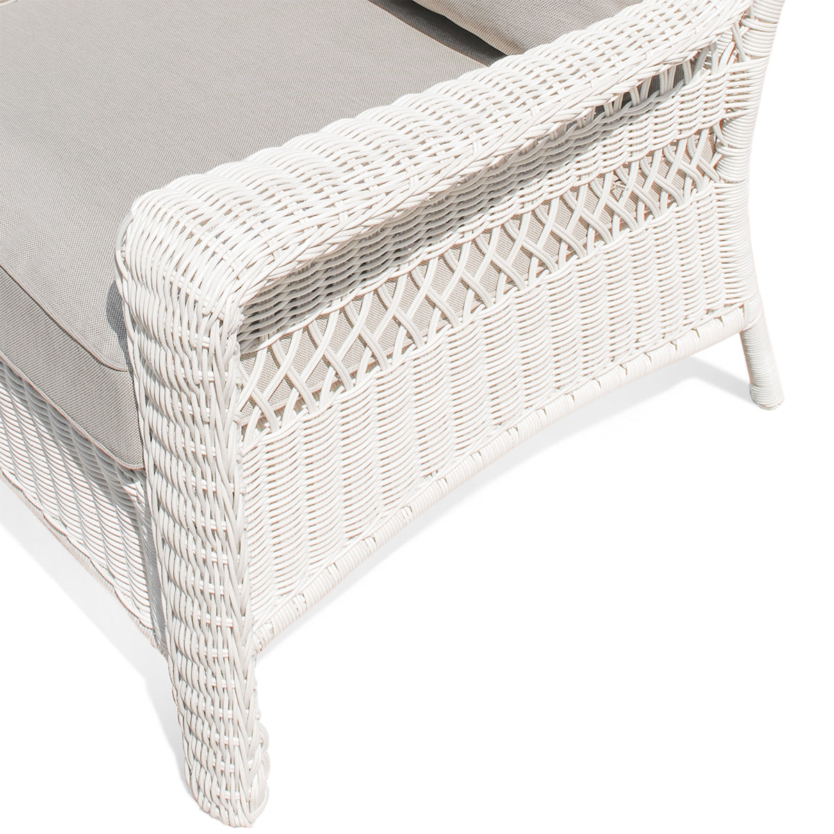 Park Meadows Wicker Outdoor Club Chair