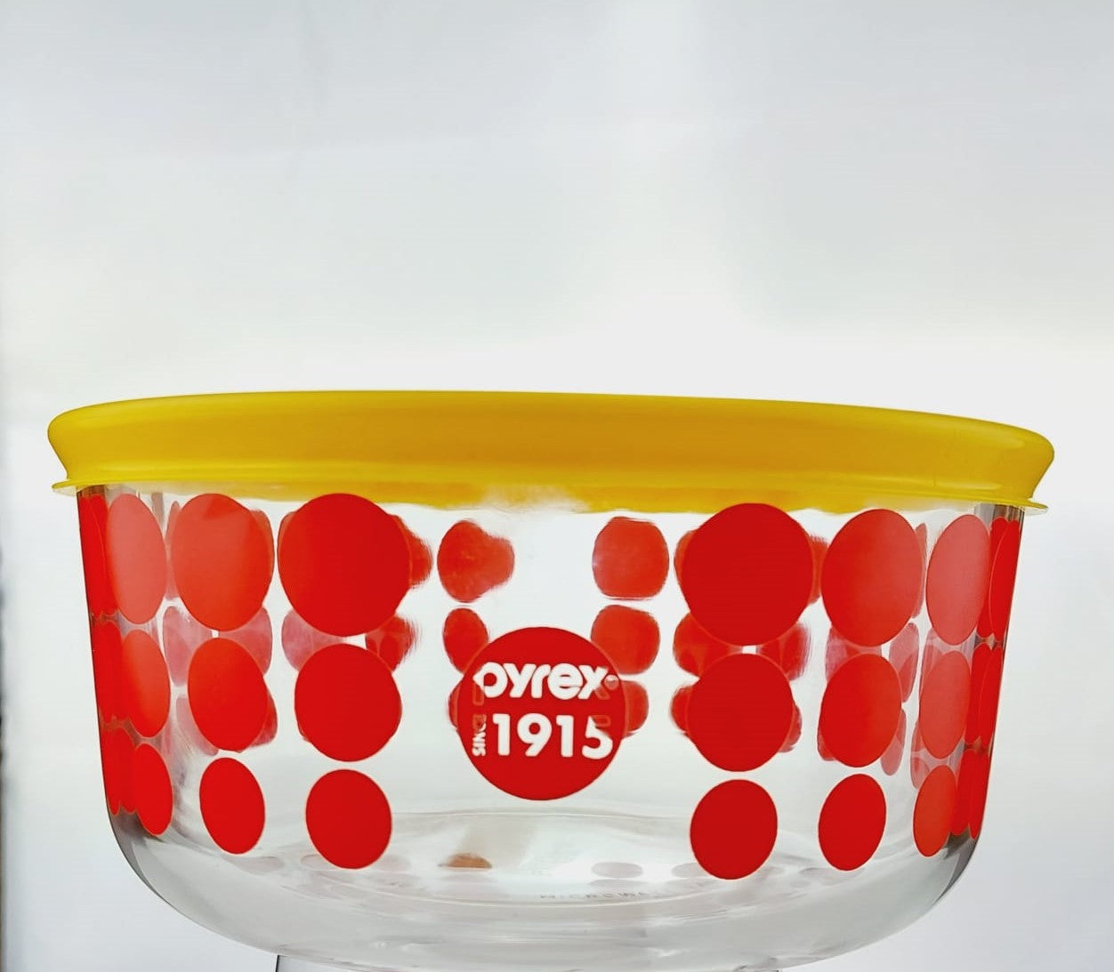 4 Tasse Dekorierte Pyrex 100 Jahre Jubiläums Rot