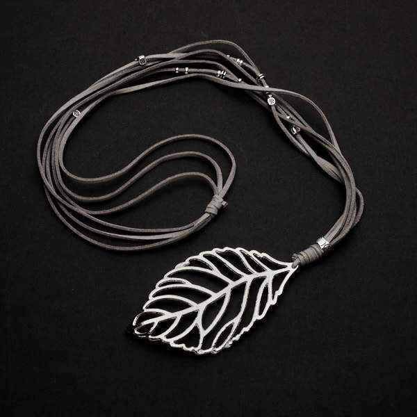 Suede Necklace With Leaf Pendant In Silver Plate