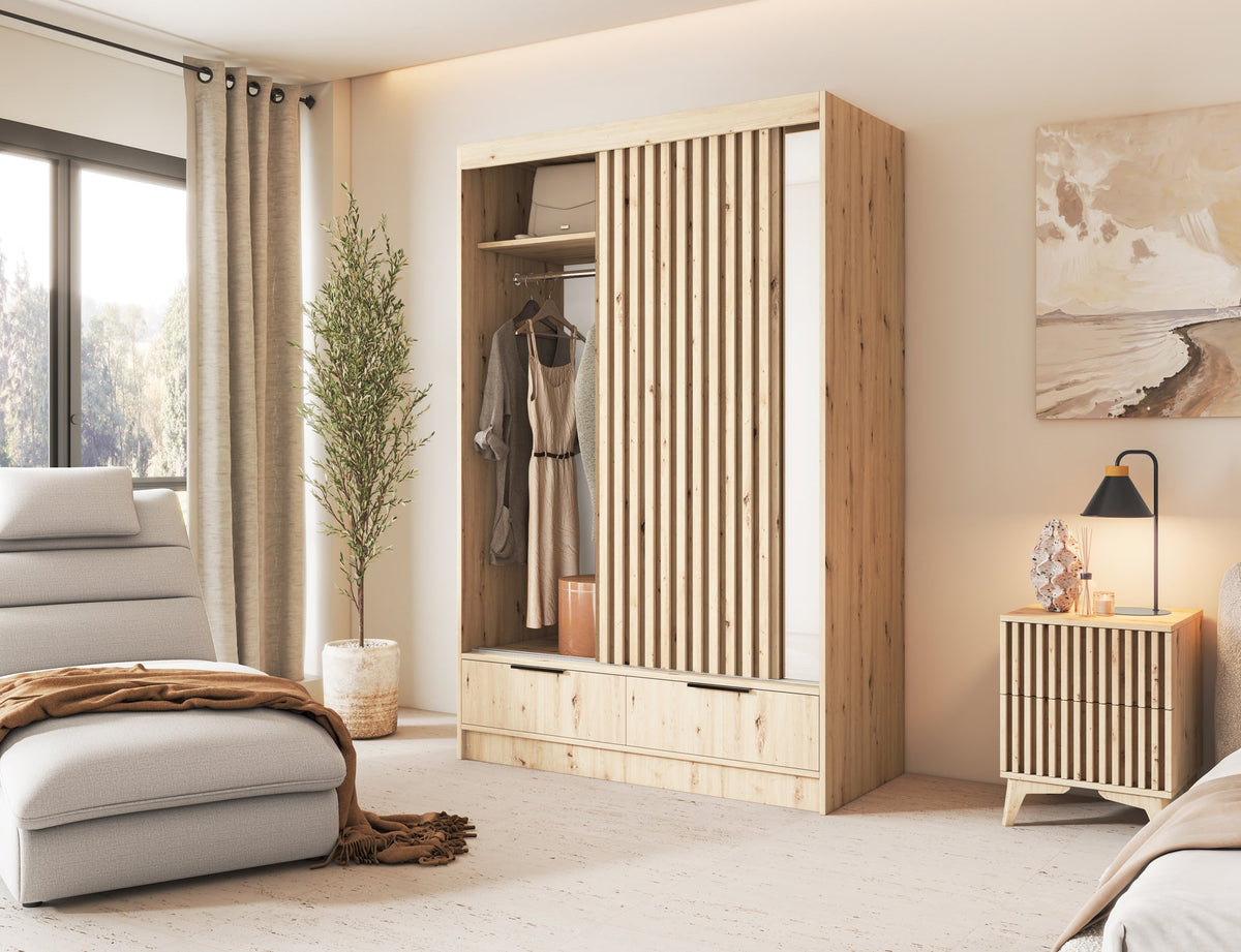 Voodi II Oak Wood Paneled Free Standing Wardrobe - Light Artisan Oak