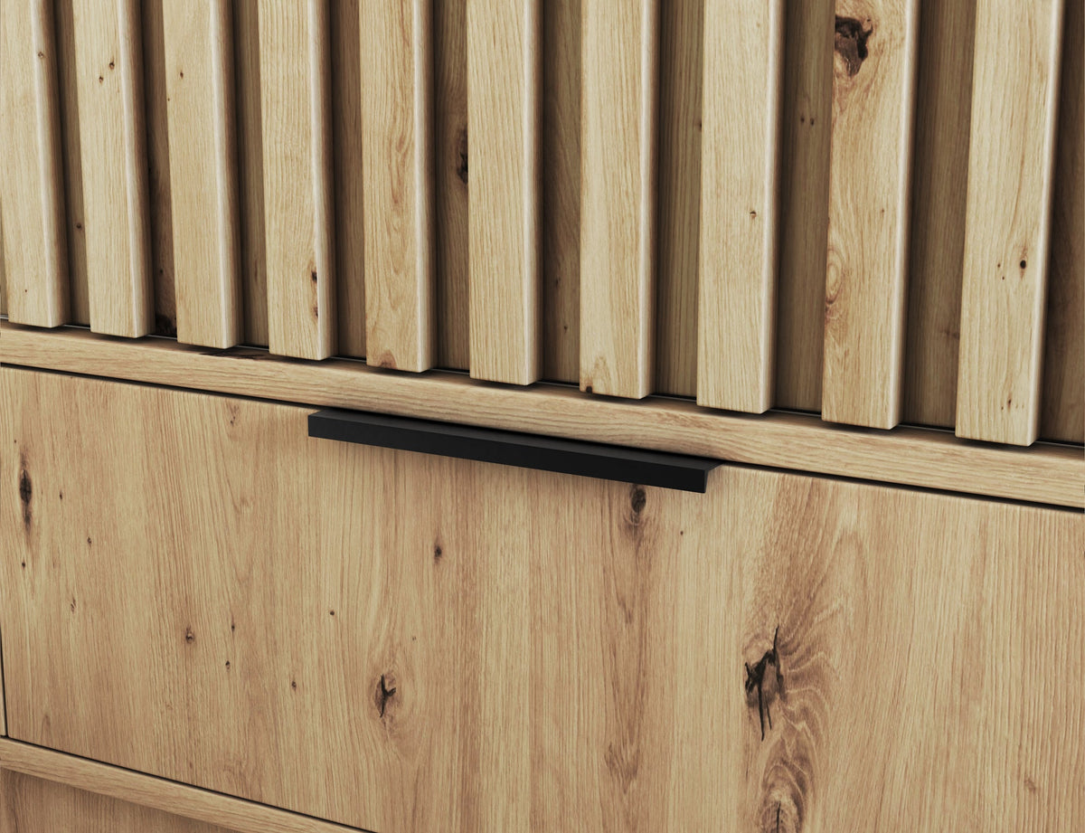 Voodi II Oak Wood Paneled Free Standing Wardrobe - Light Artisan Oak