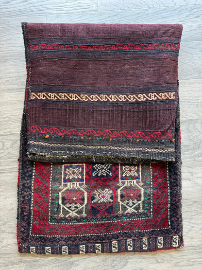 Antike Belutsch-Satteltasche | 0,51 x 1,14 m