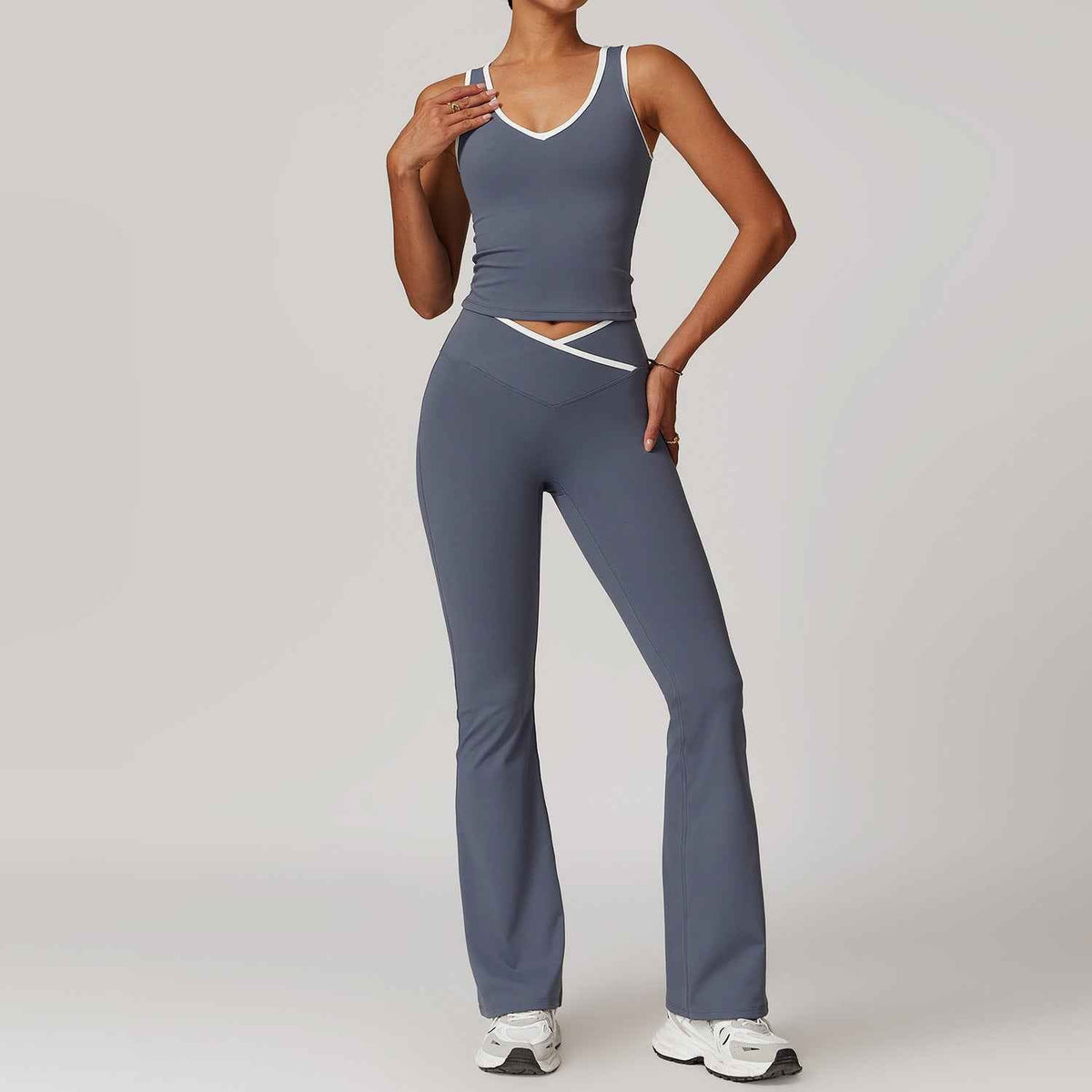 Women’s Contrast-Color V-Neck Sports Vest – Sexy Tight-Fit Workout Set
