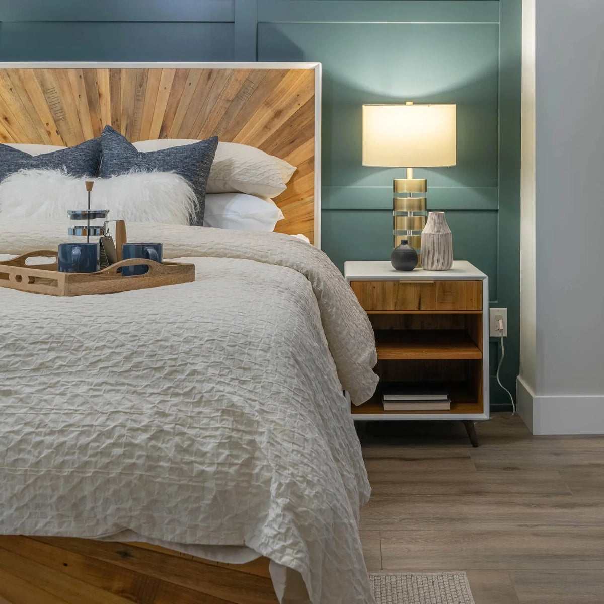 Calloway Bedroom Set