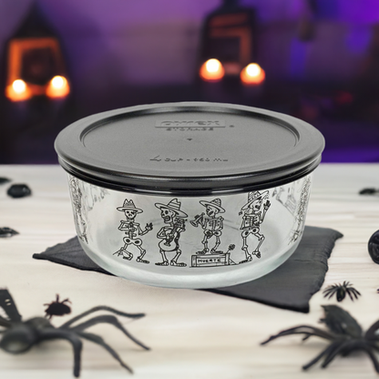 4 Tassen Pyrex Halloween Mariachi Skelett mit Dekor