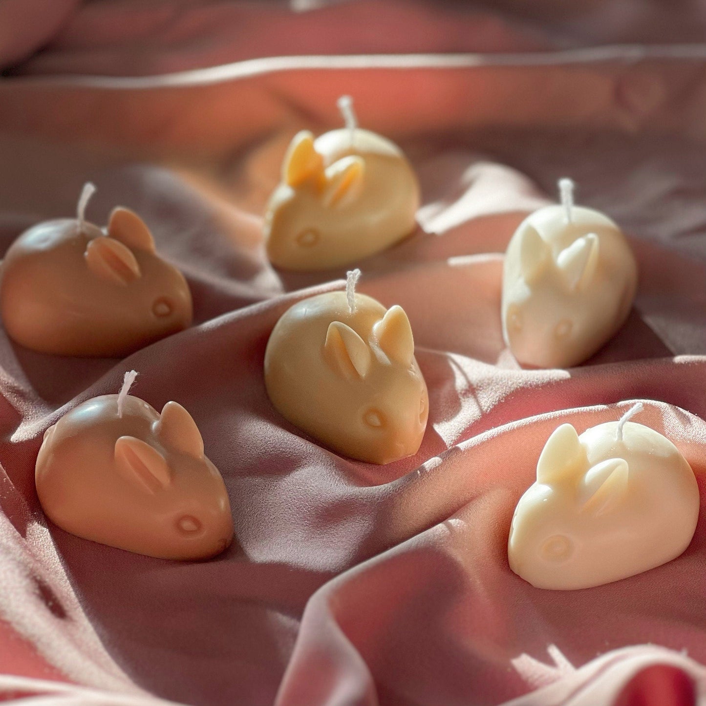 Baby-Hase-Sojakerze: Osterdekoration, Pastellfarbener Frühlingshase