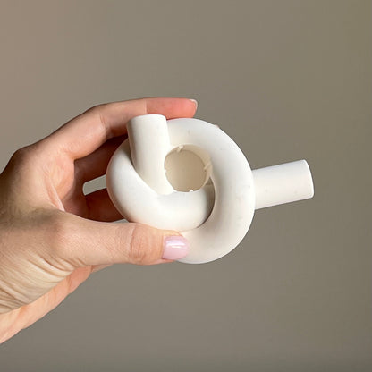 Knoten Kerzenhalter aus Jesmonit: Minimalistische Hochzeitsdeko