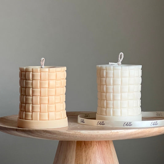 Große gestrickte Soja-Säulenkerze | Individuelle Farbe & Duft