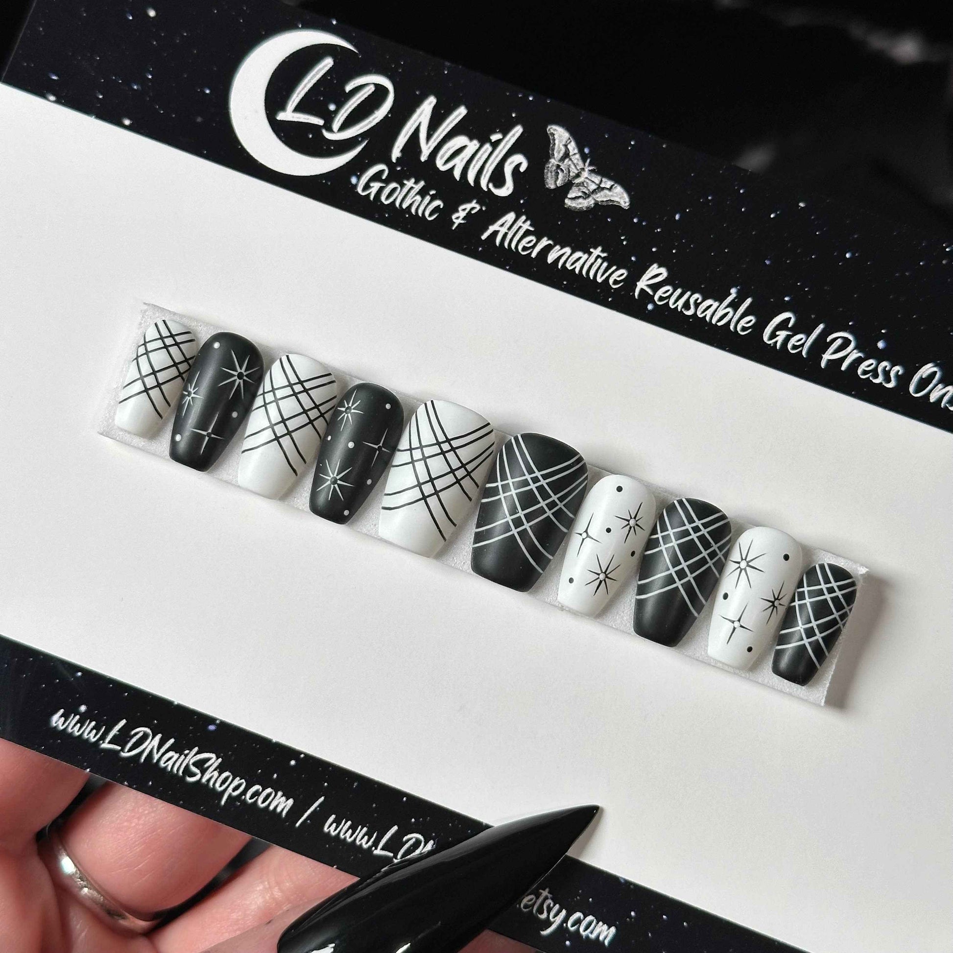 Black and White Star
