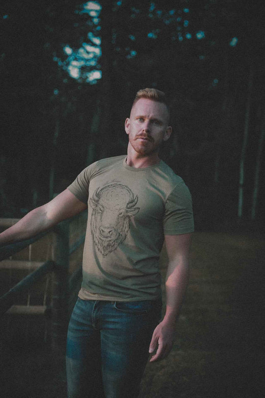 BISON TEE