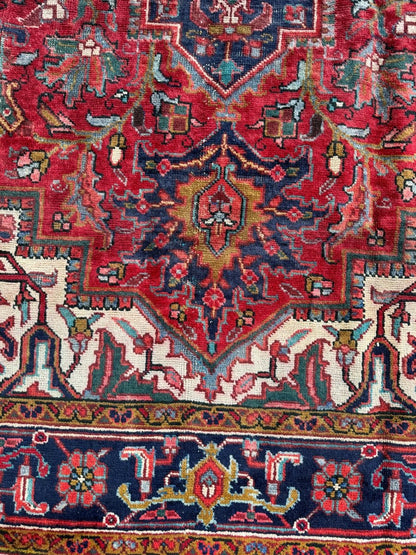 Persian Gorevan Heriz Rug | 8' 1" x 11' 5"