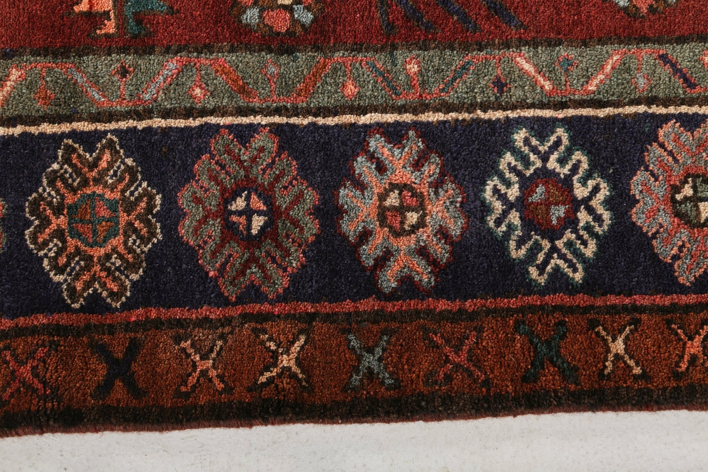 Persian Jozan Rug | 3' 11" x 7' 8"
