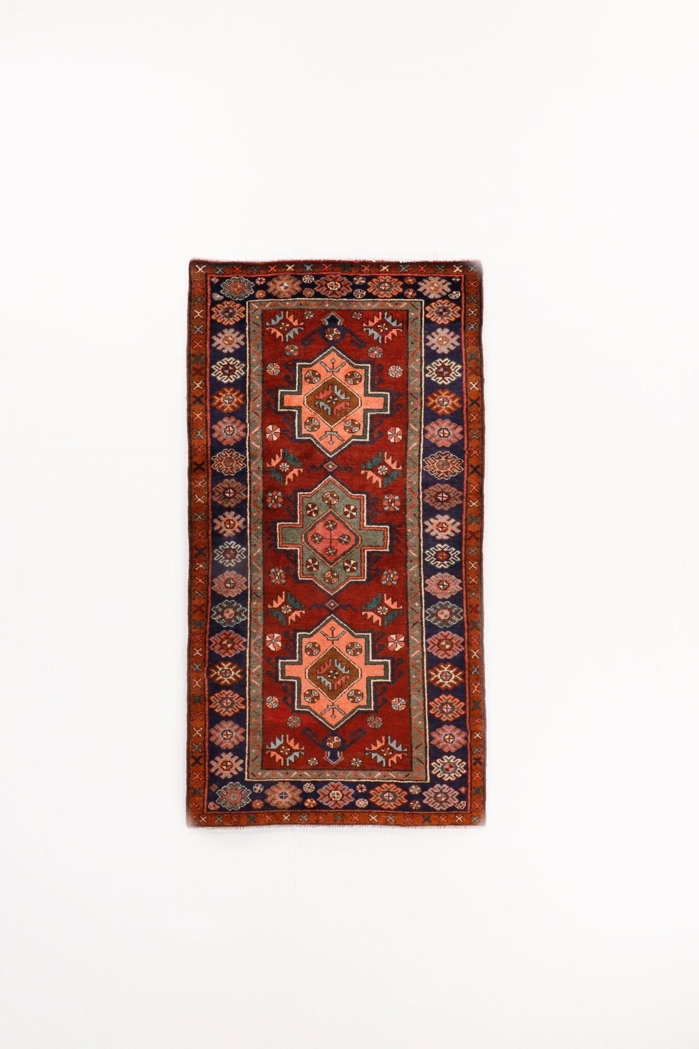 Persian Jozan Rug | 3' 11" x 7' 8"