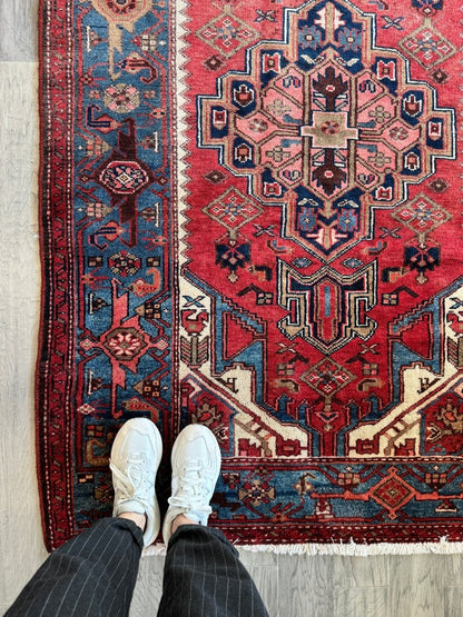 Persian Jozan Rug | 4' 3" x 6' 8"