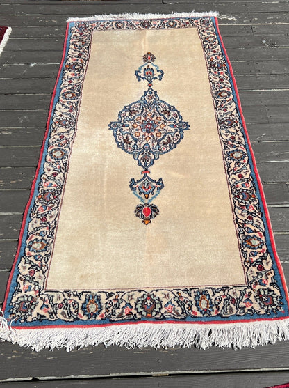 Persian Kashan Rug | 2' 4" x 4' 8"