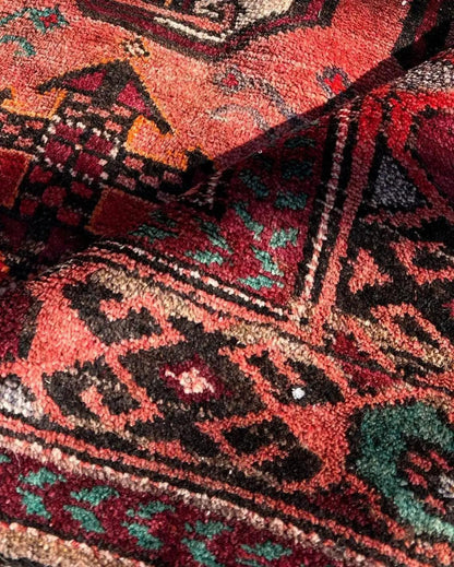 Persian Tribal Rug | 8' 6" x 5' 6"