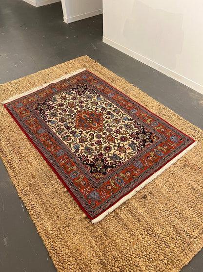 Qom | 155 x 109 cm