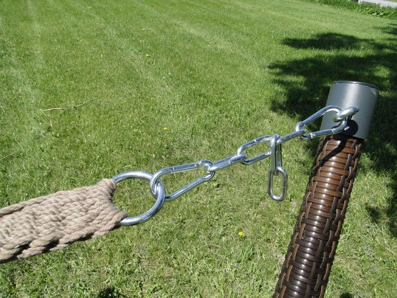 Luxus-Stepphängematte mit Rattanständer