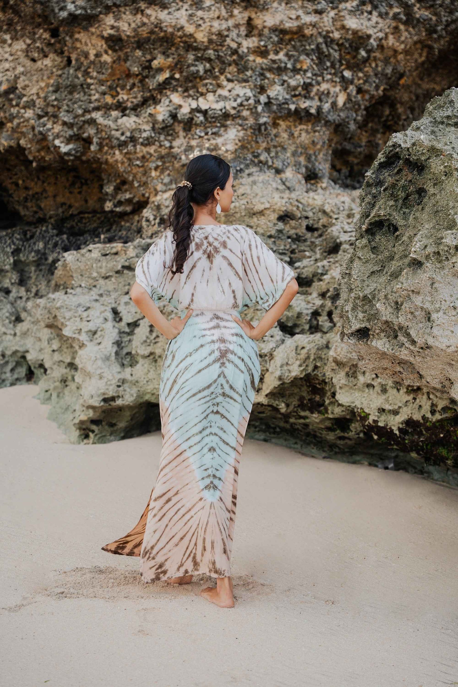 Tie Dye Maxi Dress With V-Neckline