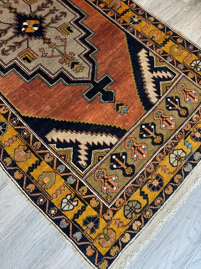Turkish Yahyali Rug | 3' 3" x 6' 3"