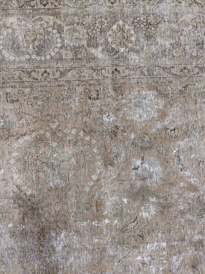 Vintnge Tabriz Rug |  9' 2" x 12' 11"